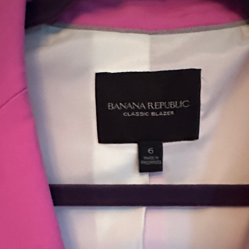 Banana Republic Fuchsia Blazer - Picture 2 of 4